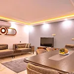 Akbel 2 Bedroom Secluded With Private Pool Hot Tub فيلة *