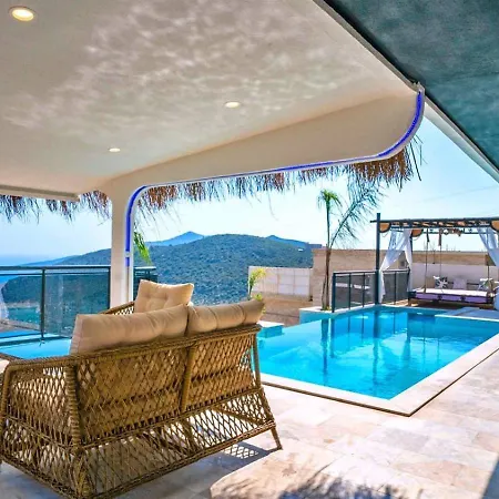 Akbel 2 Bedroom Secluded With Private Pool Hot Tub