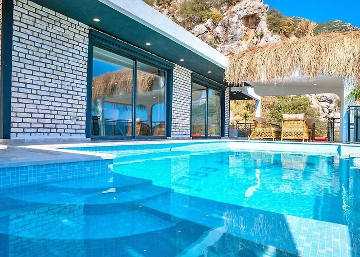 Akbel 2 Bedroom Secluded With Private Pool Hot Tub Villa *