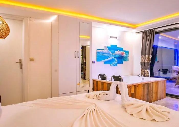 Akbel 2 Bedroom Secluded With Private Pool Hot Tub *