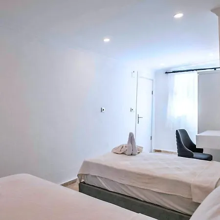 Akbel 2 Bedroom Secluded With Private Pool Hot Tub Vilă *
