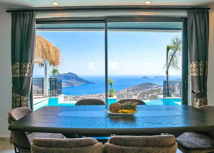 Akbel 2 Bedroom Secluded With Private Pool Hot Tub Villa
