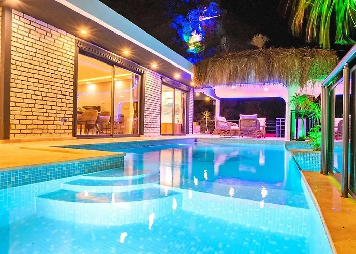 וילה Akbel 2 Bedroom Secluded With Private Pool Hot Tub
